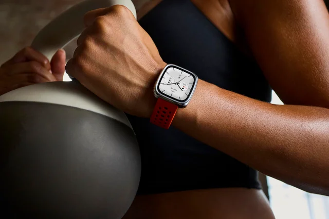 image (4) Reloj Smartwatch Amazfit Active 2 S Premium | Pantalla AMOLED 1.75" | GPS + 160+ modos deportivos | Monitoreo de salud 24/7 | Resistencia al agua 5 ATM | Pagos sin contacto Zepp Pay - Imagen 5