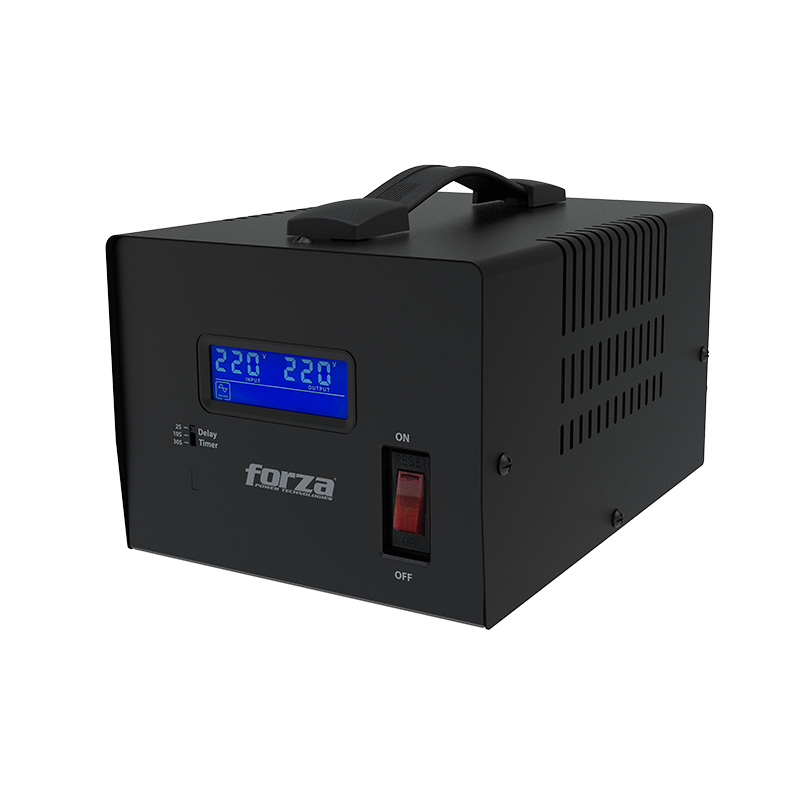 FVR-6002_DET_01 Estabilizador Forza FVR-6002 6000VA 3000W 220V | 3 Tomas NEMA Universal | AVR + LCD + 1200J - Imagen 2
