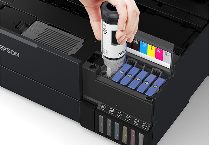 foto-ecotank-L8180-3-690x480 Impresora Multifunción Epson EcoTank L8180 A3+ WiFi USB | Sistema Continuo 6 Colores | C11CJ21303 - Imagen 3